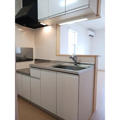 クレメント・エス 101【管理NO：1-015352001-01010】 ★家具家電は申し込み後に搬入します★の物件写真3