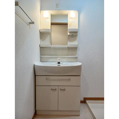 ビオレータ 103【管理NO：1-013868601-01030】 ★家具家電は申し込み後に搬入します★の物件写真6