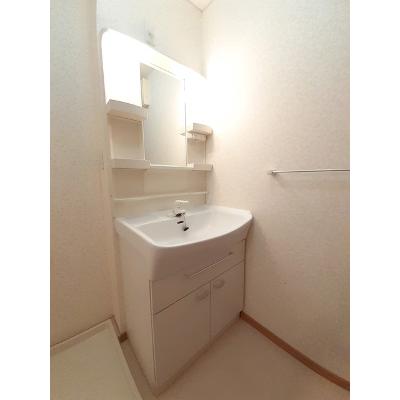 グラシオッソ　Ｂ 102【管理NO：1-013671802-01020】 ★家具家電は申し込み後に搬入しますの物件写真6