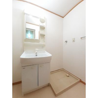 エトワール　Ｂ 202【管理NO：1-012236602-02020】 ★家具家電は申し込み後に搬入します★の物件写真6