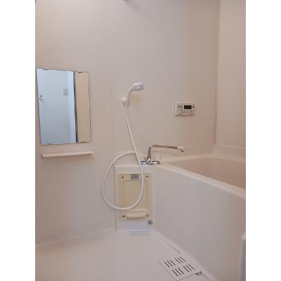 サンシティ臼井 101【管理NO：1-010316201-01010】 ★家具家電は申し込み後に搬入します★の物件写真4