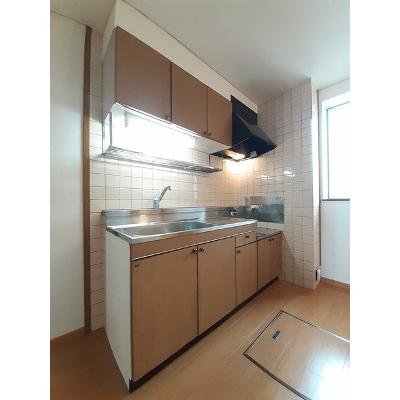 メゾン横山 105【管理NO：1-009350101-01040】 ★家具家電は申し込み後に搬入します★の物件写真3
