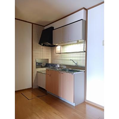 ニュークレストールビゼン 102【管理NO：1-007184201-01020】 ★家具家電は申し込み後に搬入します★の物件写真3