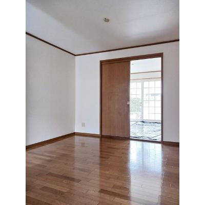 パピリオ初瀬 103【管理NO：1-006966301-01030】 ★家具家電は申し込み後に搬入しますの物件写真2