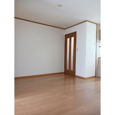 パピリオ初瀬 102【管理NO：1-006966301-01020】 ★家具家電は申し込み後に搬入しますの物件写真2