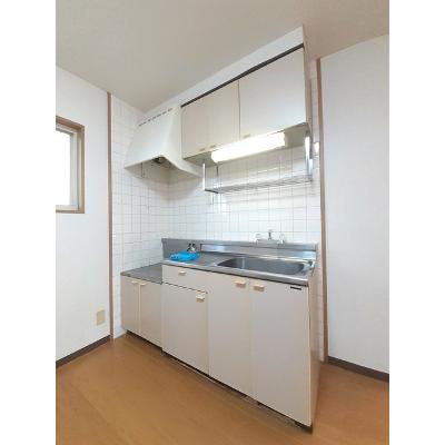 メゾン・フルール 102【管理NO：1-006590701-01020】 ★家具家電は申し込み後に搬入します★の物件写真3