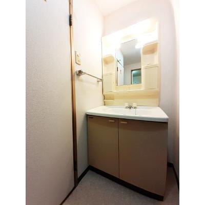 メゾン・フルール 102【管理NO：1-006590701-01020】 ★家具家電は申し込み後に搬入します★の物件写真6