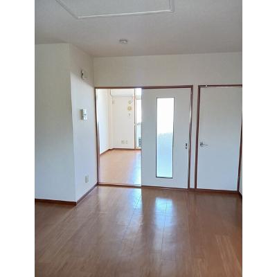 エンゼルハイツ中砂 205【管理NO：1-004245301-02040】 ★家具家電は申し込み後に搬入しますの物件写真2