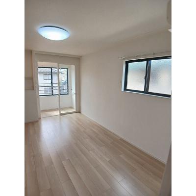 アゴーラ　Ａ棟 201【管理NO：1-028110901-02010】 ★家具家電は申し込み後に搬入します★の物件写真2