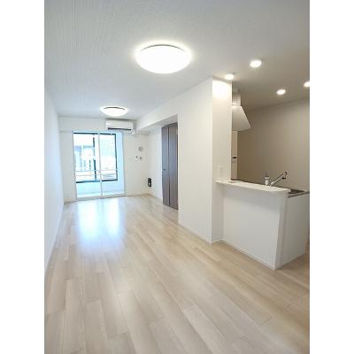 ベル・クールⅡ 103【管理NO：1-027729701-01030】 ★家具家電は申し込み後に搬入します★の物件写真2