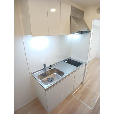 ルナテセラⅡ 103【管理NO：1-027500402-01030】 ★家具家電は申し込み後に搬入します★の物件写真3