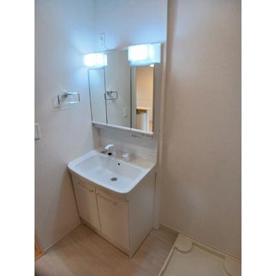 ユーリア　アイⅢ 203【管理NO：1-027348203-02030】 ★家具家電は申し込み後に搬入しますの物件写真6