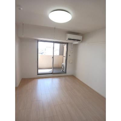 ケイマイティ　Ⅱ 406【管理NO：1-022299601-04050】 ★家具家電は申し込み後に搬入します★の物件写真2