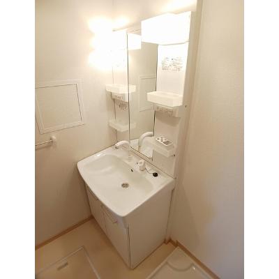 Ｆａｍｉｌｌｅ　Ｃ 203【管理NO：1-015470701-02030】 ★家具家電は申し込み後に搬入しますの物件写真6