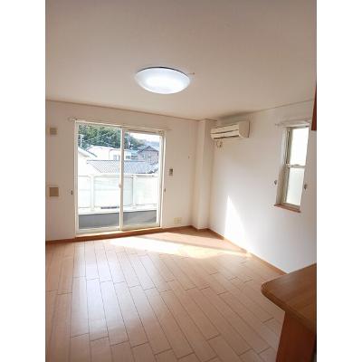 クラベールＡ 205【管理NO：1-013887401-02040】 ★家具家電は申し込み後に搬入します★の物件写真2