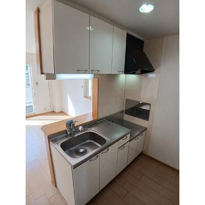クラベールＡ 205【管理NO：1-013887401-02040】 ★家具家電は申し込み後に搬入します★の物件写真3