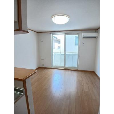 アプローズＢ 201【管理NO：1-012504701-02010】 ★家具家電は申し込み後に搬入します★の物件写真2