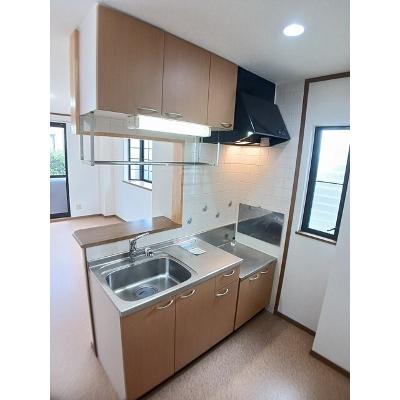 マーヴェラスＢ 102【管理NO：1-011440102-01020】 ★家具家電は申し込み後に搬入します★の物件写真3