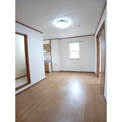 サンライズ２１ 205【管理NO：1-007725701-02040】 ★家具家電は申し込み後に搬入します★の物件写真2