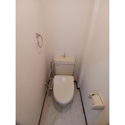 apartment 岡山県浅口市金光町占見新田１２９２－１ 

↓地図はこちらから