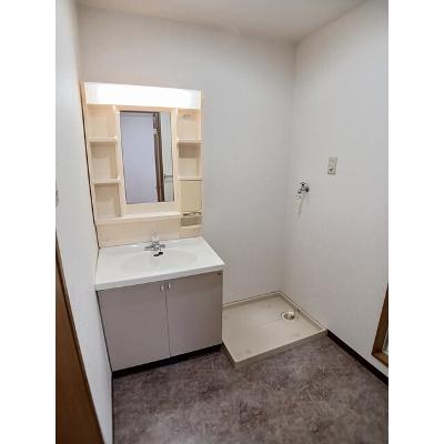 グランパス２１ 406【管理NO：1-007707301-04050】 ★家具家電は申し込み後に搬入します★の物件写真6