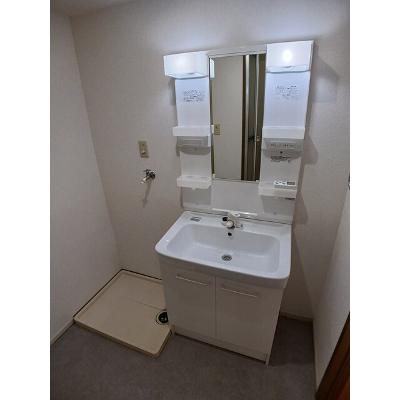 グリーンパークⅡ 205【管理NO：1-006779101-02040】 ★家具家電は申し込み後に搬入します★ ★2026年11月下旬入居可能★の物件写真6