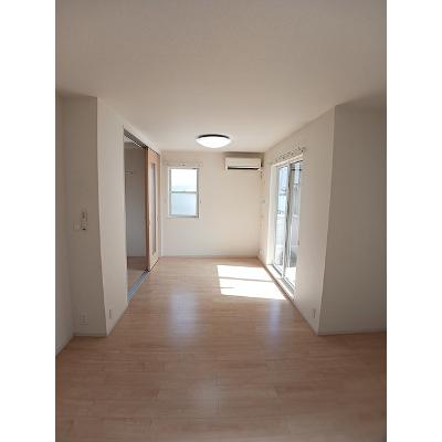 ミューカルム 106【管理NO：1-099493601-01050】 ★家具家電は申し込み後に搬入します★の物件写真2