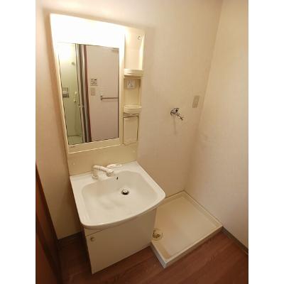 エクレセンス 106【管理NO：1-099330701-01050】 ★家具家電は申し込み後に搬入しますの物件写真6