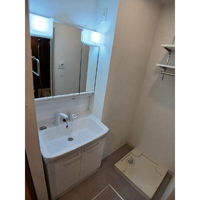 セレニテ 202【管理NO：1-028058301-02020】 ★家具家電は申し込み後に搬入します★の物件写真6