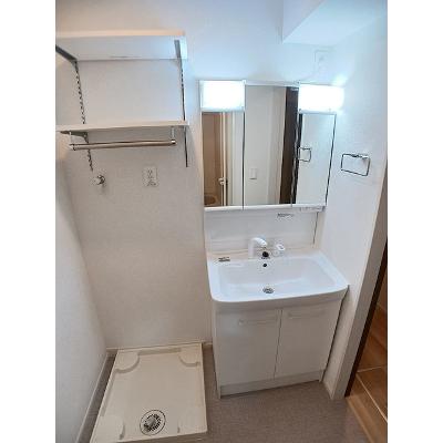 セレニテ 106【管理NO：1-028058301-01050】 ★家具家電は申し込み後に搬入します★の物件写真6