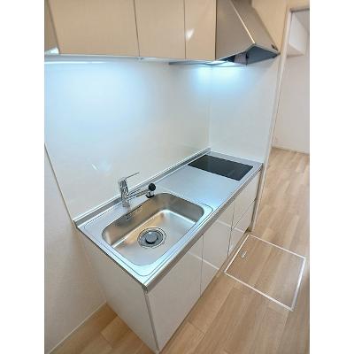 セレニテ 105【管理NO：1-028058301-01040】 ★家具家電は申し込み後に搬入します★の物件写真3