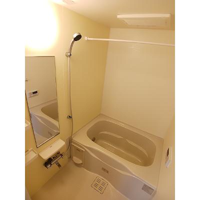 ヴィヴァーチェ　Ⅱ 103【管理NO：1-021093202-01030】 ★家具家電は申し込み後に搬入します★の物件写真4
