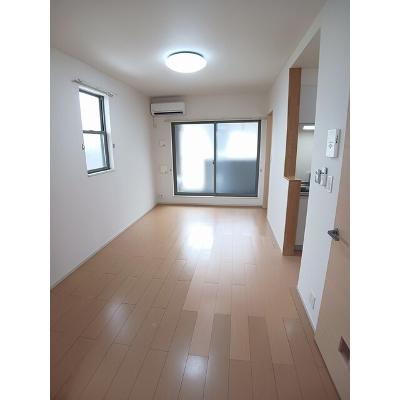 フォルトゥーナ 201【管理NO：1-018039001-02010】 ★家具家電は申し込み後に搬入します★の物件写真2