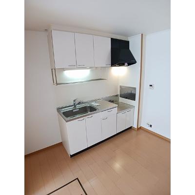 カーサ・サンリットＢ 101【管理NO：1-014637801-01010】 ★家具家電は申し込み後に搬入します★ ★2026年12月上旬入居可能★の物件写真3