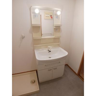 シャン・ド・フルール 106【管理NO：1-013500601-01050】 ★家具家電は申し込み後に搬入しますの物件写真6