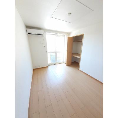 シェーン・バッハ 202【管理NO：1-012993001-02020】 ★家具家電は申し込み後に搬入しますの物件写真2