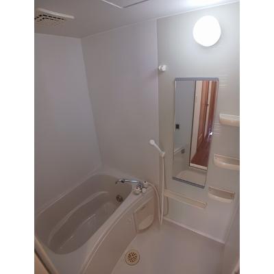 シェーン・バッハ 201【管理NO：1-012993001-02010】 ★家具家電は申し込み後に搬入します★の物件写真4