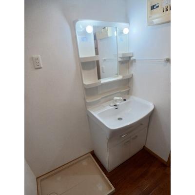 シェーン・バッハ 201【管理NO：1-012993001-02010】 ★家具家電は申し込み後に搬入します★の物件写真6