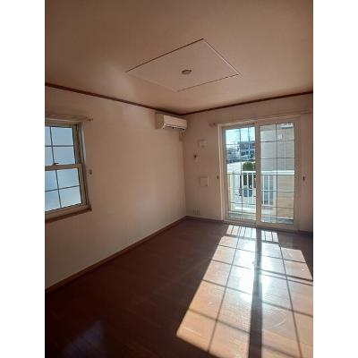 サニーコート　Ⅱ 103【管理NO：1-012970402-01030】 ★家具家電は申し込み後に搬入します★の物件写真2