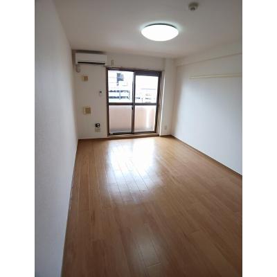 プラシード倉敷 410【管理NO：1-012925701-04080】 ★家具家電は申し込み後に搬入します★の物件写真2