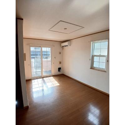マックスシティⅢ 101【管理NO：1-012549801-01010】 ★家具家電は申し込み後に搬入します★の物件写真2