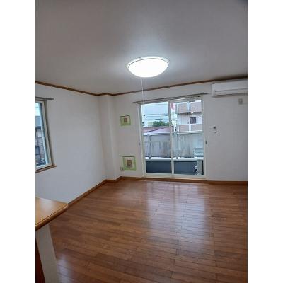 シャンロジュマン 201【管理NO：1-012312901-02010】 ★家具家電は申し込み後に搬入します★ ★2026年11月下旬入居可能★の物件写真2