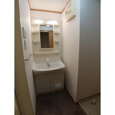 シャンロジュマン 201【管理NO：1-012312901-02010】 ★家具家電は申し込み後に搬入します★ ★2026年11月下旬入居可能★の物件写真6