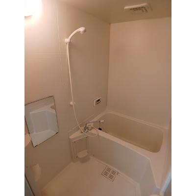 マーヴェラスＢ 101【管理NO：1-011440102-01010】 ★家具家電は申し込み後に搬入します★の物件写真4