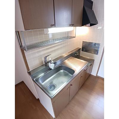 パークサイド９９ 205【管理NO：1-009639101-02040】 ★家具家電は申し込み後に搬入します★の物件写真3