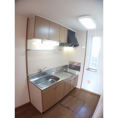 エクセレンス 103【管理NO：1-007735701-01030】 ★家具家電は申し込み後に搬入します★の物件写真3