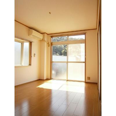 エルディム千田 101【管理NO：1-002134401-01010】 ★家具家電は申し込み後に搬入します 2026年07月下旬入居可能の物件写真2