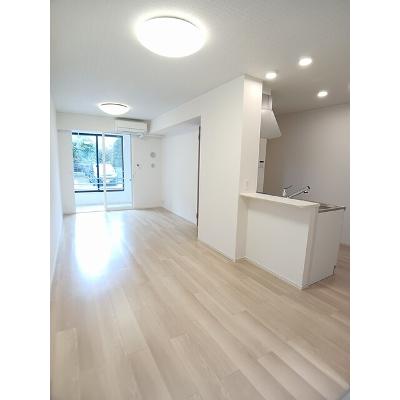 ローブクレールⅠ 103【管理NO：1-028238601-01030】 ★家具家電は申し込み後に搬入します★の物件写真2