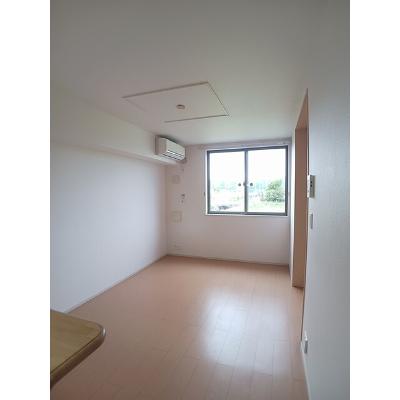 サウス・リードＢ 102【管理NO：1-016901002-01020】 ★家具家電は申し込み後に搬入しますの物件写真2