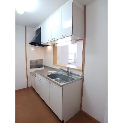 エッセ・ウーナ 205【管理NO：1-013902901-02050】 ★家具家電は申し込み後に搬入します★の物件写真3